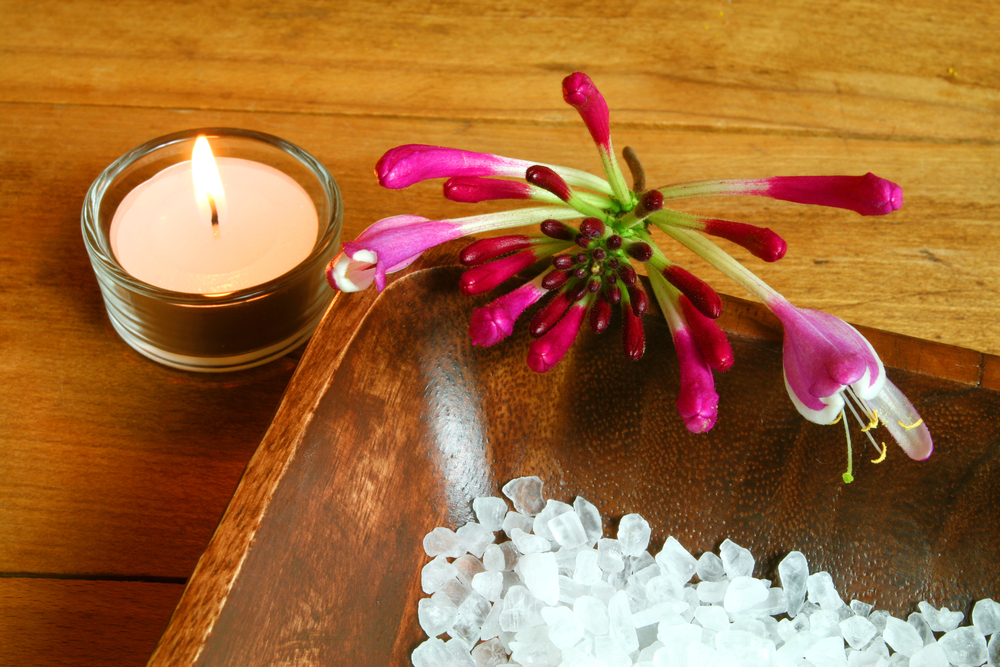 8 Trending Fragrances for Summer Candles